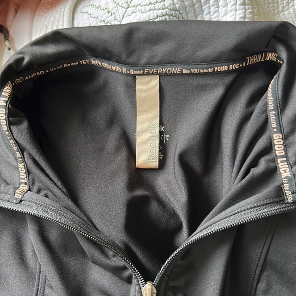 Reebok running jacket - Picture 7 of 10